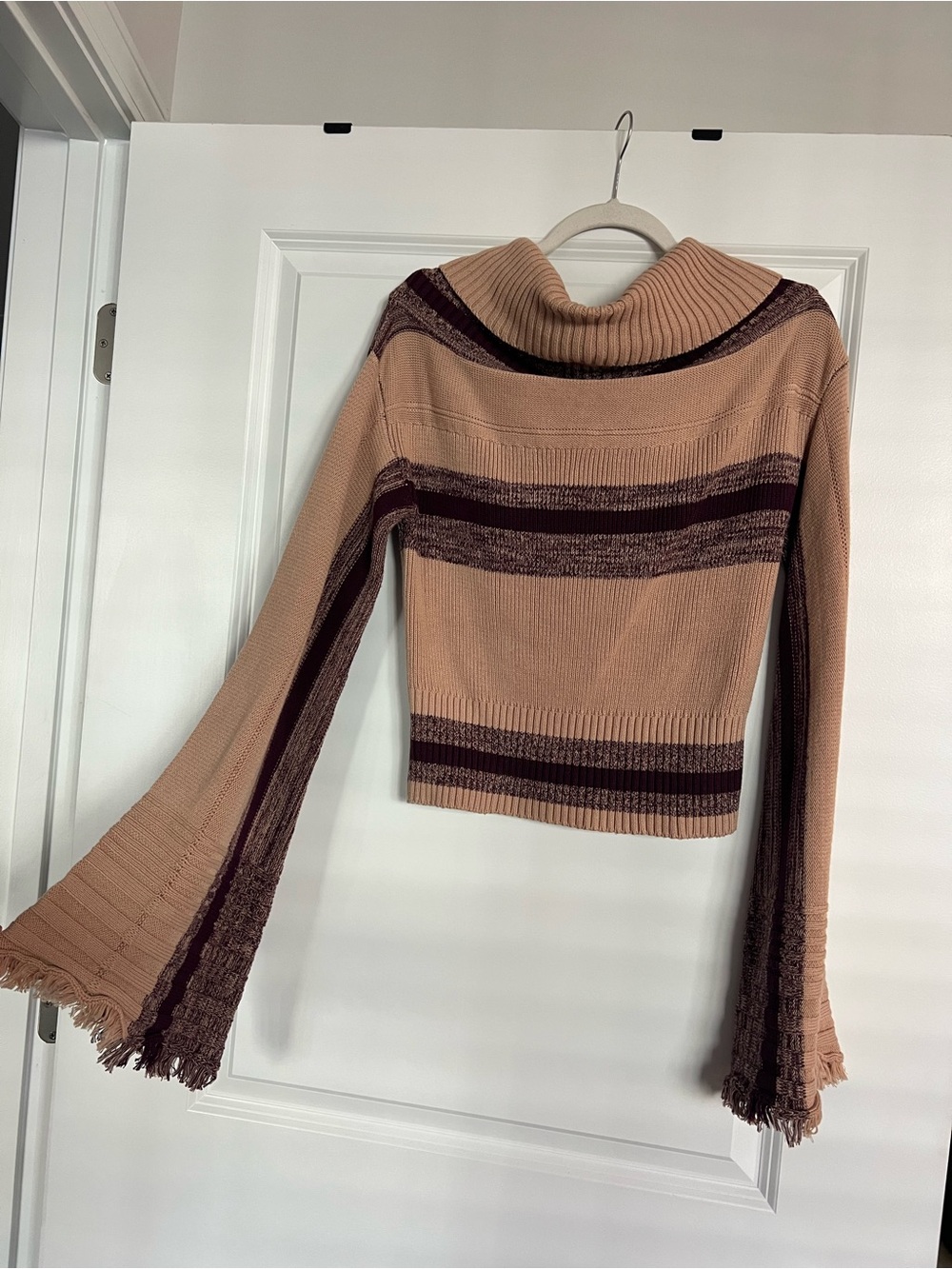 ILLA ILLA Beige and Plum Striped Turtleneck Sweater